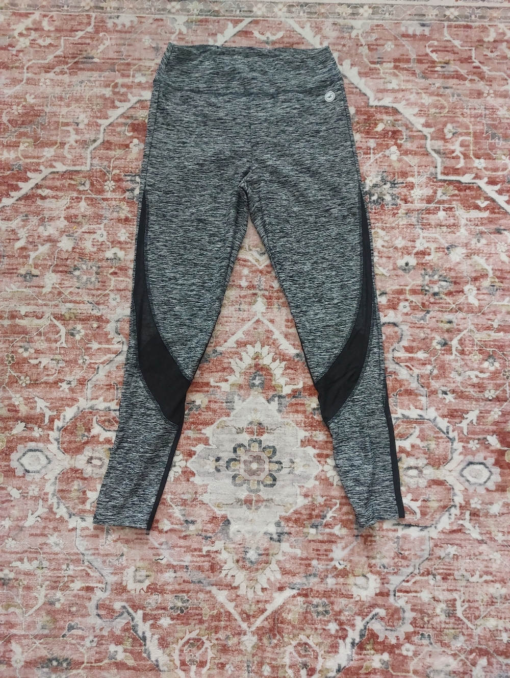 "Hollister" Gray Heather Cali Sport Leggings with Black Stitching